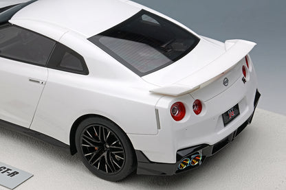 [ Back-order ] Make up EIDOLON EML083B 1/18 NISSAN GT-R Premium edition 2024 Brilliant White Pearl White