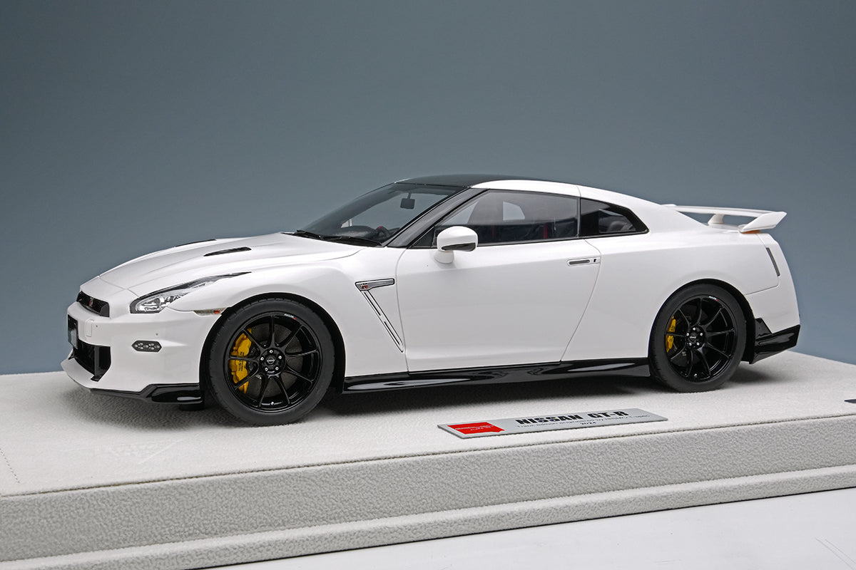 [ Back-order ] Make up EIDOLON EML084C 1/18 NISSAN GT-R Track edition engineered by NISMO T-spec 2024 Brilliant White Pearl