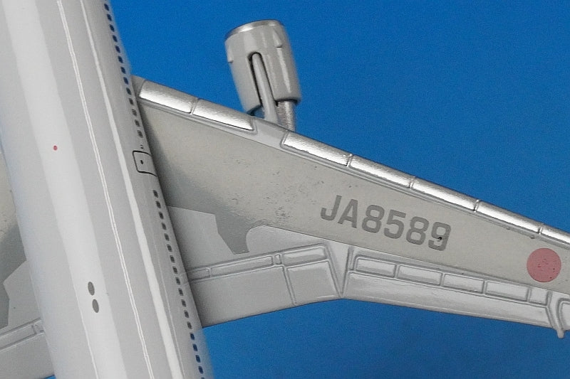 1:500 MD-11 JAL J Bird Ptarmigan JA8589 SJJAL141 Gulliver airplane model