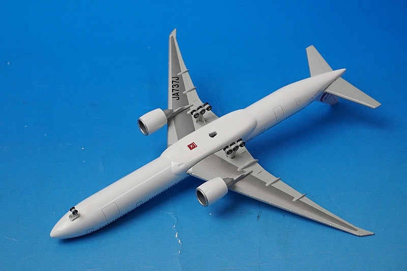 1:400 B777-300ER JAL Shintsurumaru Paint JA737J BJE3007 JALUX airplane model