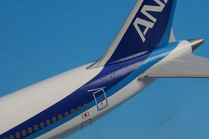 1:400 B787-8 ANA Dreamliner NH40028 ANA