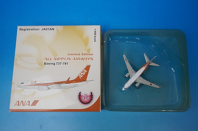 1:400 B737-781 ANA Gold Jet JA01AN 10093 Phoenix airplane model