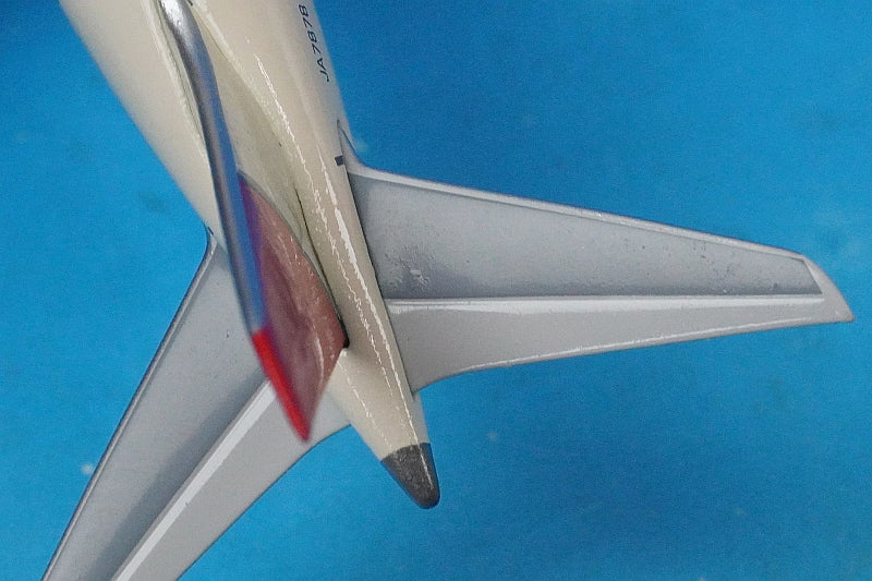 1:400 B787 JAL Arc Livery JA7878 10140 Phoenix – Boost Gear - GLOBAL