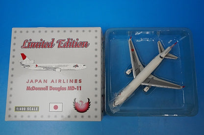 1:400 MD-11 JAL Arc Paint JA8582 10053 Phoenix airplane model