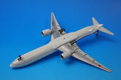 1:200 B777-300 ANA style painting JA752A NH20012 ANA