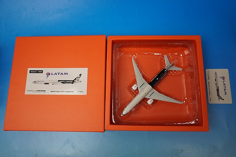 1:400 B777-300ER Latam STAR WARS Stormtrooper Galaxy's Edge Livery PT-MUA EW477W007 JC Wings airplane model