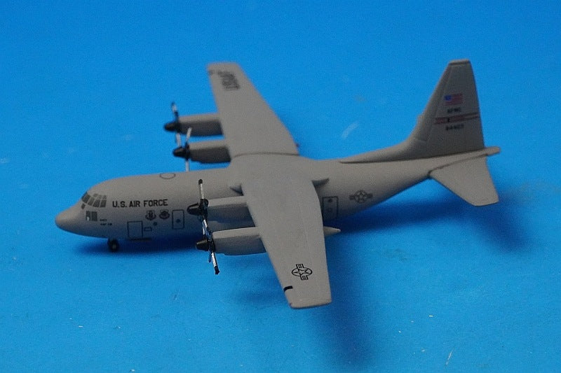 1:500 C-130H USAF Airlift Squadron 95, Flying Badgers 507721 Herpa airplane model
