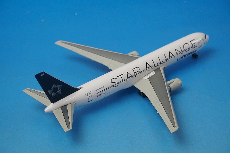 1:400 B767-300 Lufthansa Star Alliance OE-LAY 55528 Dragon airplane model