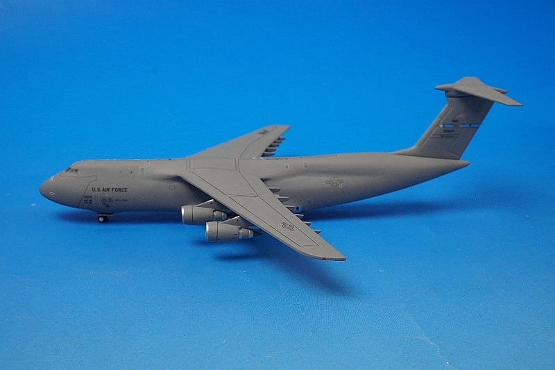 1:400 C-5M USN United States Air Force Dover Air Force Base #69-0024 GMUSA122 Gemini airplane model