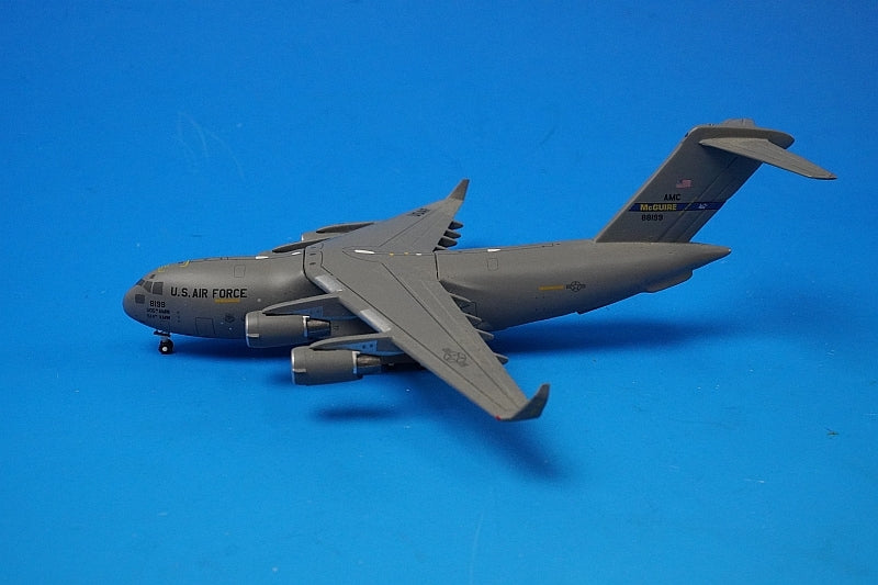 1:400 C-17 Globemaster III USAF 305th AMW McGuire Air Force Base GMUSA048 Gemini