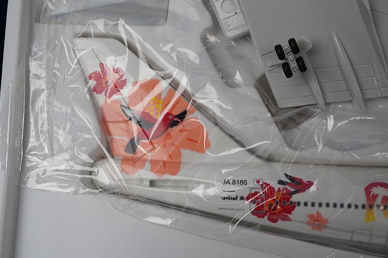 1:200 B747-300 JAL Rizzocha Orange JA8186 27002 JTA airplane model