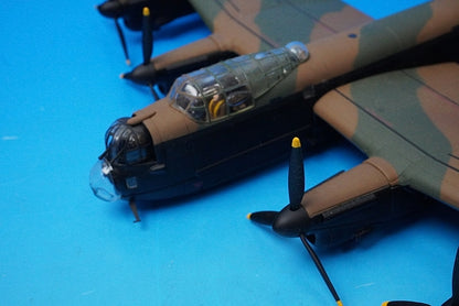 1:72 Avro Lancaster B MkIII RAF Leonard Cheshire 1943 AA32617 Corgi