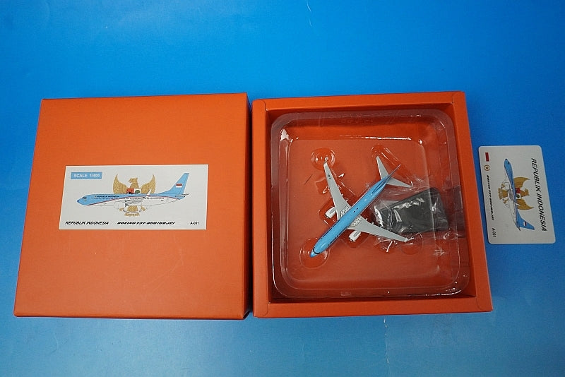 1:400 B737-800 Indonesian Presidential Plane A-001 EW4738001 JC Wings airplane model