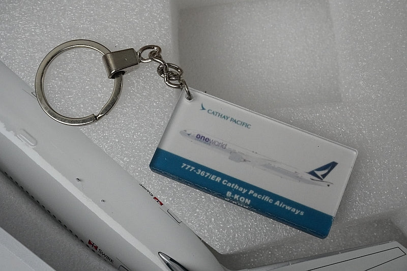 1:200 B777-300ER Cathay Pacific Oneworld B-KQN WB-777-3-015 JFox Models  airplane model