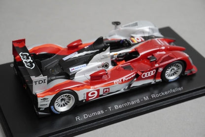 1:43 SPARK 43LM10 Audi R15 Plus TDI Sport North American Le Mans 2010 #9 model car