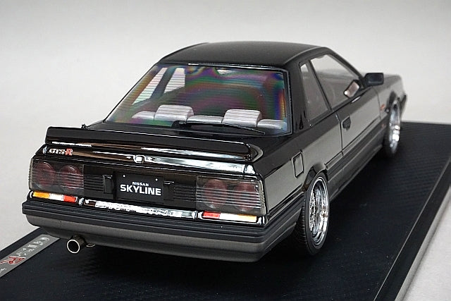 1:18 ignition model IG0996 Nissan Skyline GTS-R (R31) Black / Gun Metallic