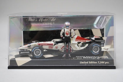 1:43 MINICHAMPS 400060112 Honda Racing F1 Team RA106 Hungarian GP 2006 #12 model car