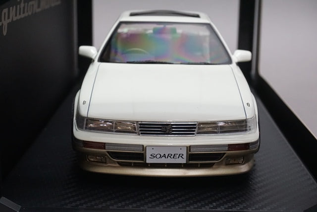 1:18 ignition model IG1327 Toyota Soarer (Z20) 3.0GT-LIMITED White / Silver