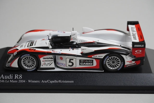 1:43 MINICHAMPS 400041305 Audi R8 24H LM 2004 #5 model car