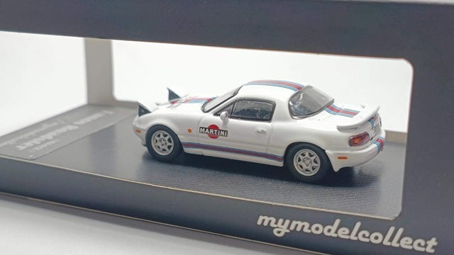 [ Pre-order ] MC Model Collect 1:64 Mazda Eunos Roadster NA6CE white martini