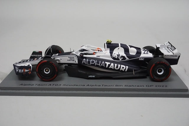 1:43 SPARK S8527 Alfatauri AT03 Bahrain GP 2022 #22 Yuki Tsunoda