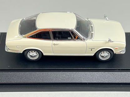 1:43 EBBRO 43400 Isuzu 117 Coupe Ivory