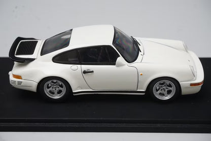 1:43 SPARK KBS003 RUF CTR White