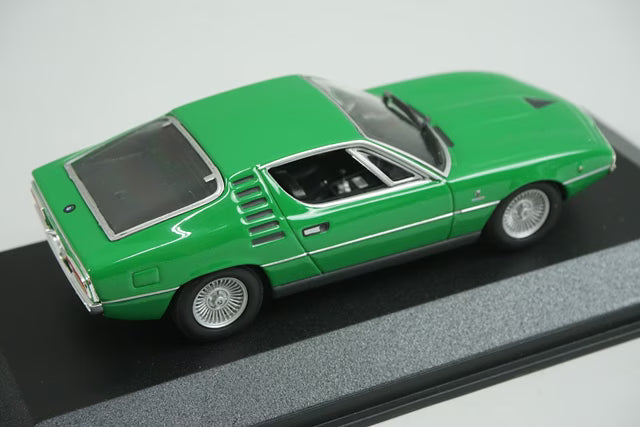 1:43 MINICHAMPS 400120621 Alfa Romeo Montreal 1973 Green model car