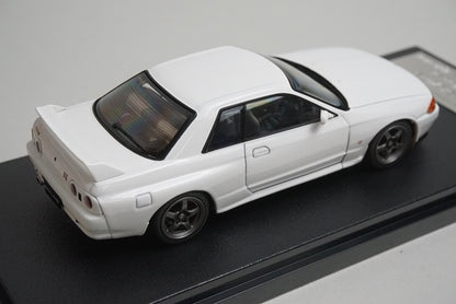 1:43 HPI 8158 Nissan Skyline GT-R (R32) Crystal White model car