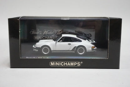 1:43 MINICHAMPS 430069002 Porsche 911 Turbo 1977 Grand Prix White model car