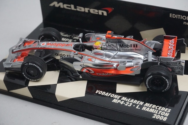 1:43 MINICHAMPS 530084322 Vodafone McLaren Mercedes MP4-23 2008 #22 L. Hamilton model car