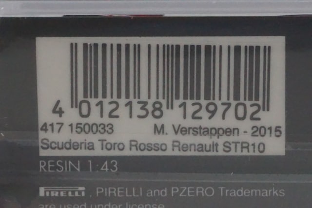 1:43 MINICHAMPS 417150033 Scuderia Toro Rosso Renault STR10 2015 #33 model car