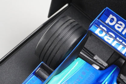 1:18 MINICHAMPS 180990012 Red Bull Sauber Petronas C18 1999 #12 P. Diniz model car