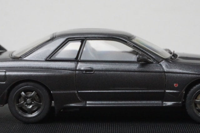 1:43 EBBRO 44131 Nissan Skyline GT-R Nismo R32 1990 Gun Gray model car