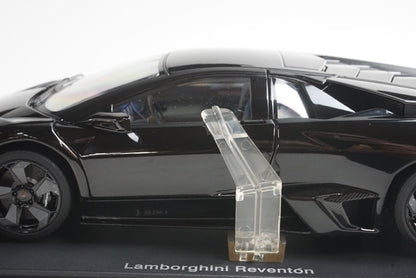 1:18 AUTOart 74592 Lamborghini Reventon Black