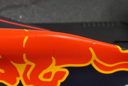 1:18 Minichamps 117161233 Red Bull Racing Tag Heuer RB12 Brazil 3rd 2016 #33 M. Verstappen