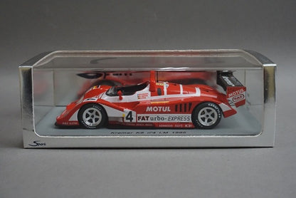 1:43 SPARK S0328 Porsche Kremer K8 Le Mans 1995 #4 model car