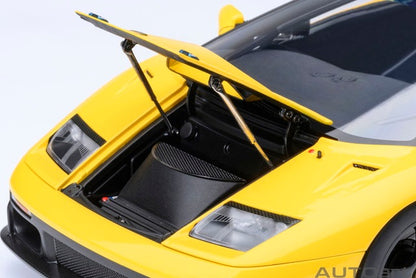 [ Pre-order ] 79138 AUTOart 1:18 Lamborghini Diablo GTR (Yellow)