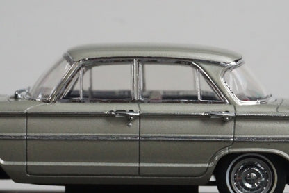 1:43 EBBRO 43569 Nissan Prince Gloria Super 6 1963 Gold