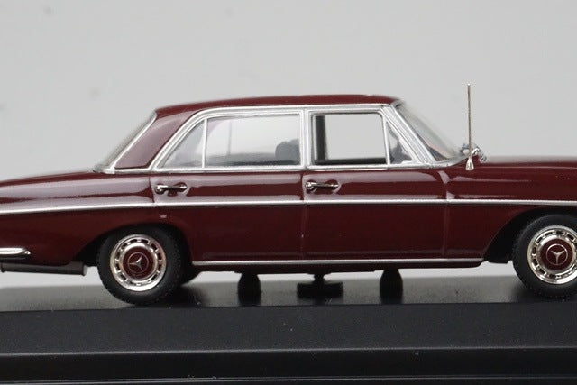 1:43 MINICHAMPS 430039102 Mercedes-Benz 300 SEL 6.3 1968-72 Red