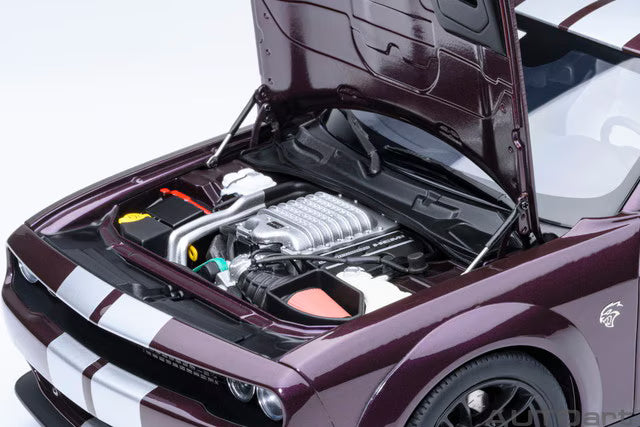 [ Pre-order ] 71762 AUTOart 1:18 Dodge Challenger SRT Jailbreak 2022 (Metallic Purple with Silver Stripes <Hellraisin>)