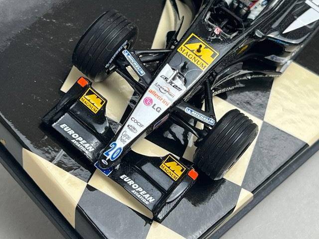 1:43 MINICHAMPS 80420150626 Williams F1 BMW FW24 J.P. Montoya 2002 #6