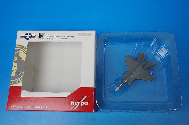 1:200 F-35A Lightning II USAF 412th Test Wing 461st Test Squadron Edwards Base #07-0744 556521 Herpa