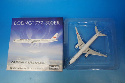 1:400 B777-300ER JAL SKY SUITE 777 JA731J 10803 Phoenix airplane model