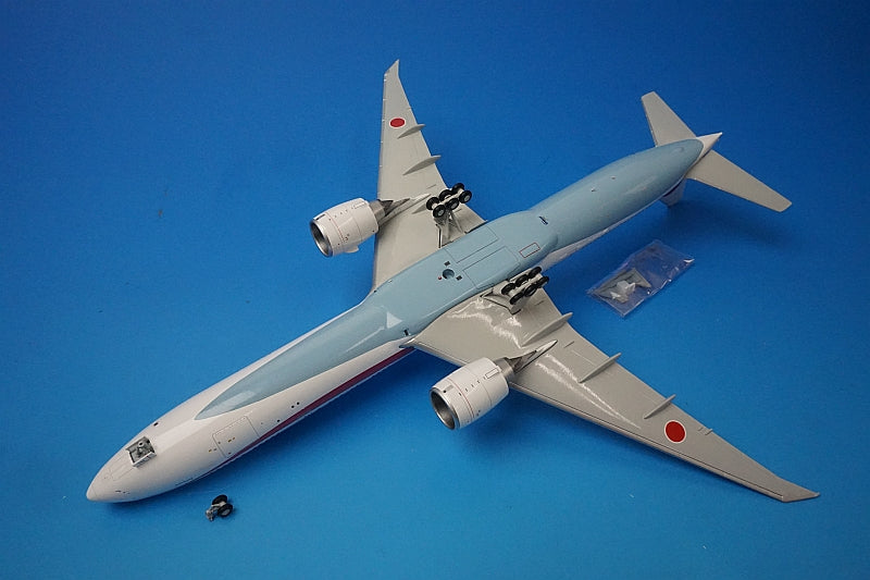 1:200 B777-300ER JASDF Japanese Government Aircraft #80-1111 G2JSD812 Gemini