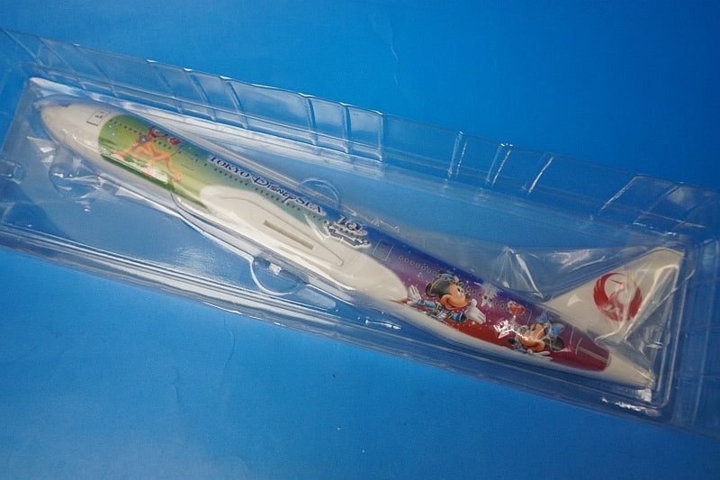 1:200 B777-200 JAL Tokyo DisneySea 15th Anniversary No Registration Number FAC-016999-16301 airplane moodel