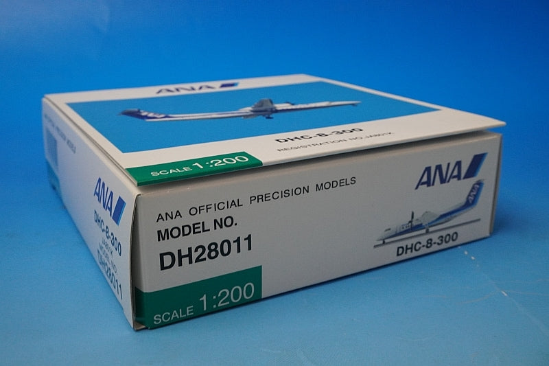 1:200 DHC8-300 ANA JA801K DH28011 ANA airplane model