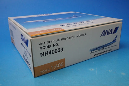 1:400 B777-200 ANA JA703A NH40023 ANA airplane model