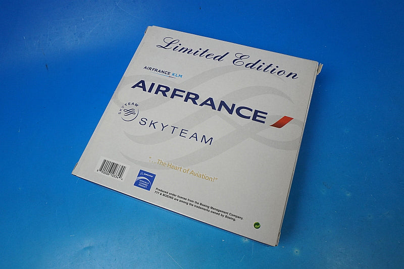 1:400 B777-300/ER Air France SkyTeam F-GZNE [10334] Phoenix airplane model
