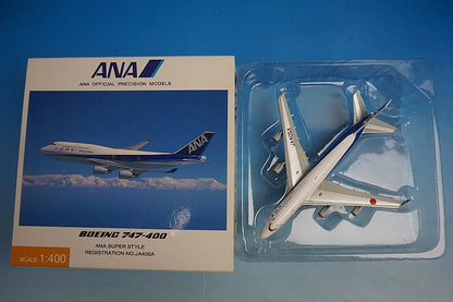 1:400 B747-400 ANA SUPER STYLE JA405A NH40005 ANA airplane model